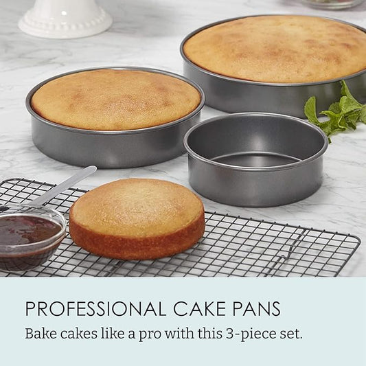 Chicago Metallic Professional Nonstick Round Cake Pan Set, 3-Piece Bakeware Set with 6 Inch, 8 Inch, and 10 Inch Pans, Heavy-Weight Aluminized Steel for Even Baking