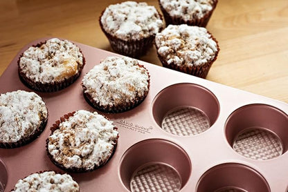 David Burke 12-Cup Muffin Pan, Carbon Steel, PFTE & PFOA Free, Oven Safe, Diamond Textured Surface – Rose Gold