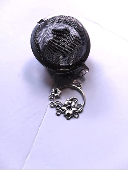 Flower Tea Infuser Mesh Ball for Loose Herbal Tea Brewing