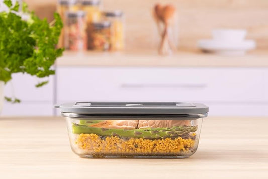 Kilner Fresh Storage 0.63 Litre Airtight Glass Container Durable Leakproof Lid with Vacuum Seal for Food Storage Leftovers Snacks Meal Prep Batch Cooking