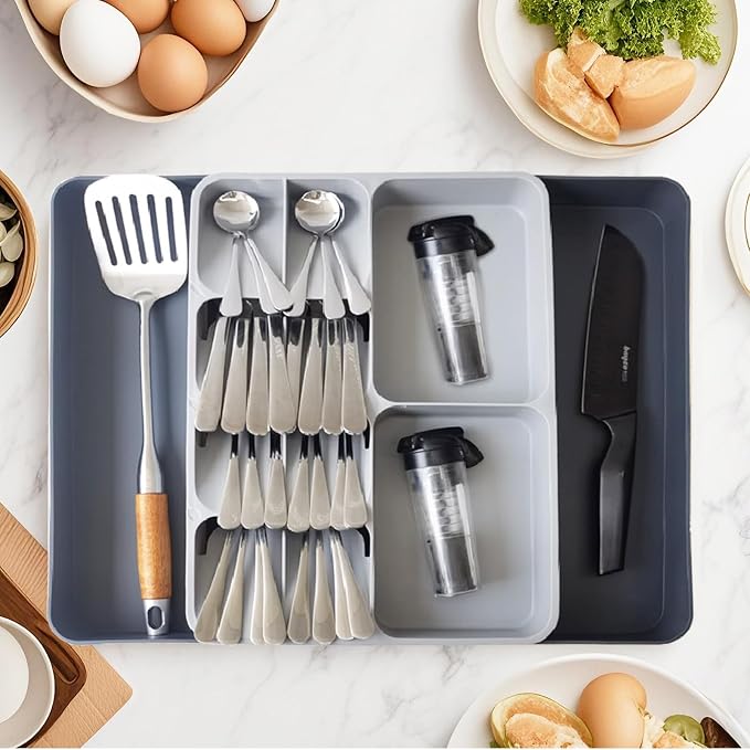Silverware Organizer, Expandable Cutlery Drawer Organizer Utensil Tray for Home and Kitchen, Upgrade Adjustable Plastic Storage Flatware Holder for Forks, Spoons and Knives Large Grey