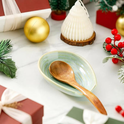 HASENSE Ceramic Spoon Rest for Stove Top, Heat-Resistant Spoon Holder for Kitchen Counter, Sage Green Swirl Utensil Rest for Spatula, Ladle, Whisk & Cutlery, Dishwasher & Microwave Safe