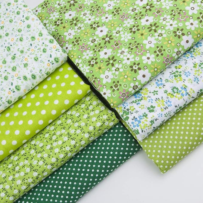 7 pcs 20" x 20" Cotton Fabric DIY Making Supplies Quilting Patchwork Fabric Fat Quarter Bundles DIY for Quilting Cotton Patchwork Cushions (Green, 20" x 20")