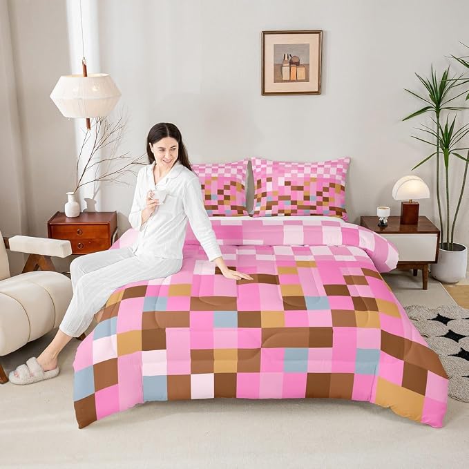 Manfei Pixelated Grid Bedding Set for Boys Girls,Games Gamepad Miners All Season Cozy Comforter Set Full Size,Geometric Grid Square Pink Blocks Duvet Set Bedroom Decor,Personalized Birthday Gifts
