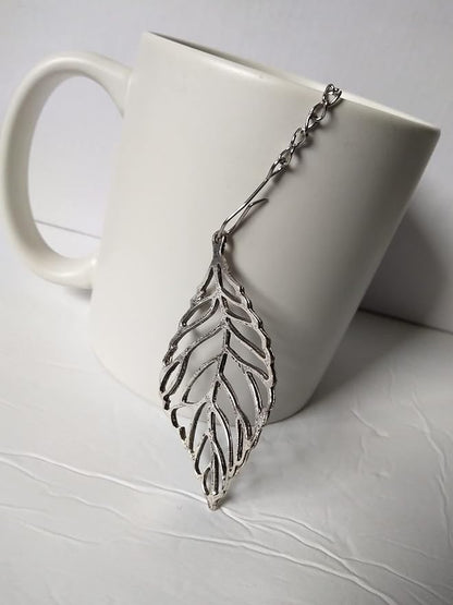 Leaf Shaped Tea Infuser Ball for Brewing Loose Herbal Teas