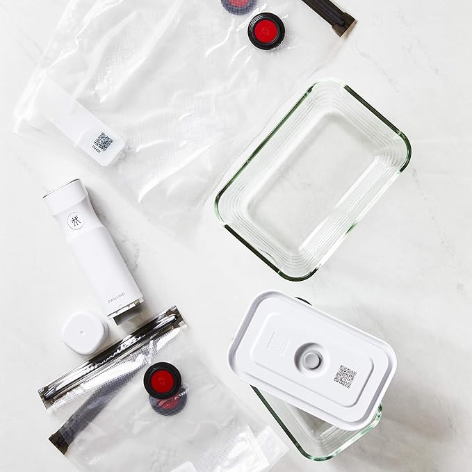 ZWILLING Fresh & Save 7-pc Vacuum Sealer Machine Starter Set, Sous Vide Bags, Meal prep, Airtight Food Storage Containers Glass