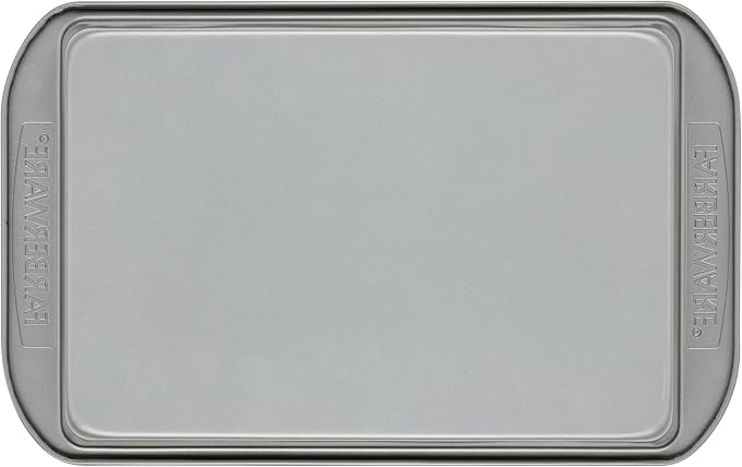 Farberware Nonstick Bakeware Rectangular Cake Pan with Lid, Cake Pans For Baking, 9-Inch x 13-Inch, Gray