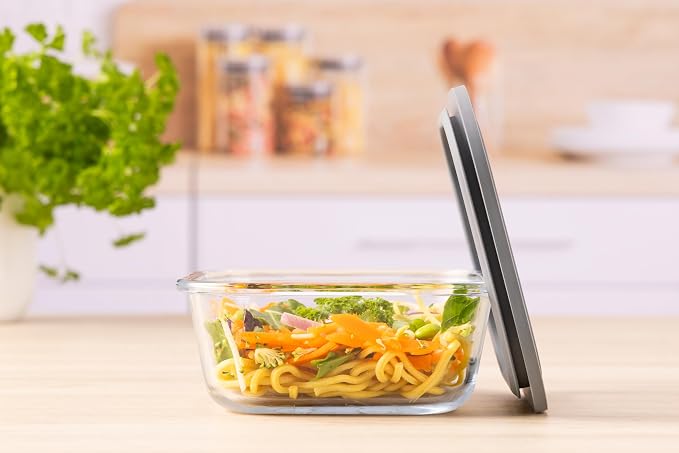 Kilner Fresh Storage 0.8 Litre Airtight Glass Container Durable Leakproof Lid with Vacuum Seal for Food Storage Leftovers Snacks Meal Prep Batch Cooking