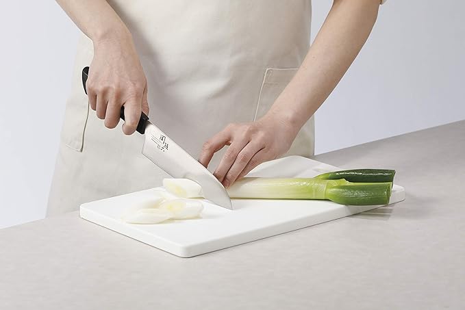Kai KAI AB5420 Santoku Knife, Seki Magoroku, Stainless Steel, 6.5 inches (165 mm), Dishwasher Safe, Made in Japan