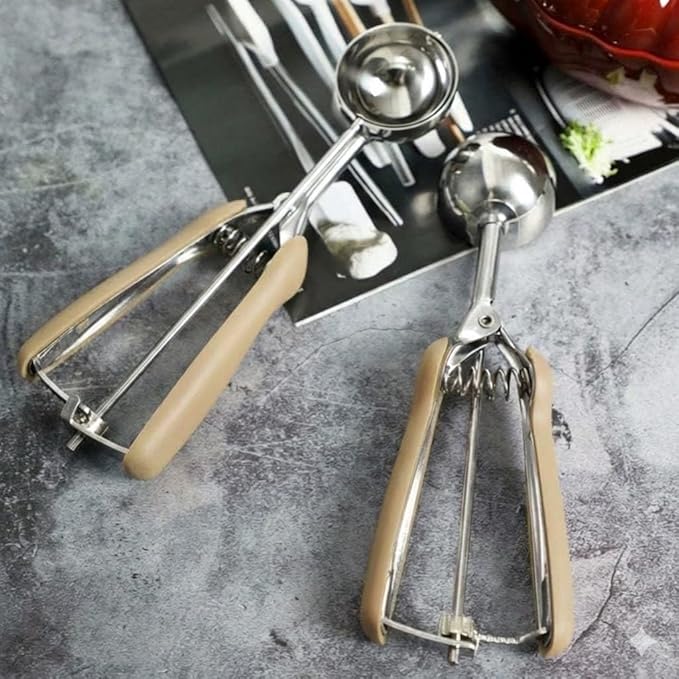 Ice Cream Scoop, 18/8 Stainless Steel Cookie Scoop, Cookie Scoops for Baking, 4 Tbsp/ 60 ml/ 2 oz Cookie Dough Scoop, Ice Cream Scooper with Trigger Release, Cookie Scooper for Baking(#16 Brown)