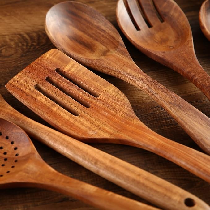 Wooden Kitchen Cooking Utensils, NAYAHOSE 8 Pcs Natural Teak Wooden Spoons Spatulas and Wooden Storage Barrel for Non-stick Pan