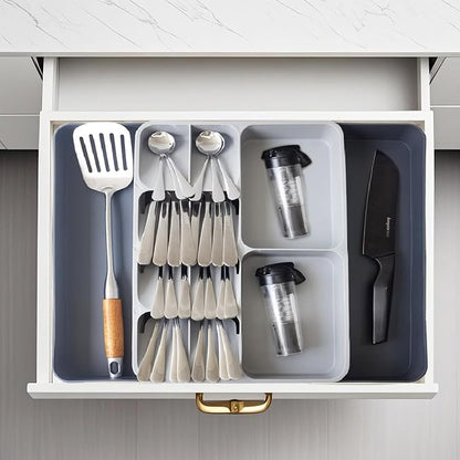 Silverware Organizer, Expandable Cutlery Drawer Organizer Utensil Tray for Home and Kitchen, Upgrade Adjustable Plastic Storage Flatware Holder for Forks, Spoons and Knives Large Grey