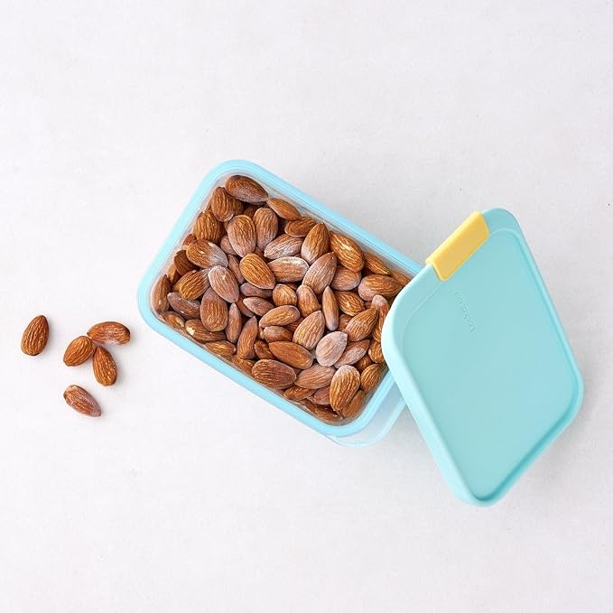 LocknLock Freezer Fit Plastic Freezer Containers | Airtight Stackable Food Storage for Meal Prep | Microwave & Dishwasher Safe | BPA Free Freezer Container with Lid, 750ml