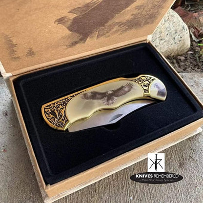 Monogram Knife, Custom Knives, Collector Knife, Personalized Knife, Engraved Knives, Wild Life Collection Knife w/Wooden Collection Box (Eagle)