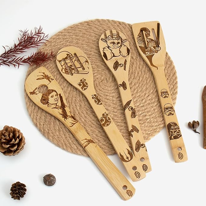 5 PCS Star Wars Burned Wooden Spoon,Star Wars Gifts for Men,Baby Yoda Gifts for Women,Slotted Wooden Spatula Utensil Set for Starwars Christmas Gift