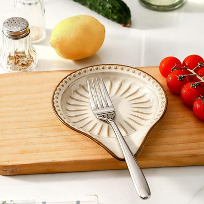 Spoon Rest for Stove Top, Ceramic Spoon Holder for Kitchen Counter, 5.1 Inch Heat-Resistant Cooking Utensil Rest for Coffee Spoon Dish & Spatula Tray, Dishwasher Safe, Beige