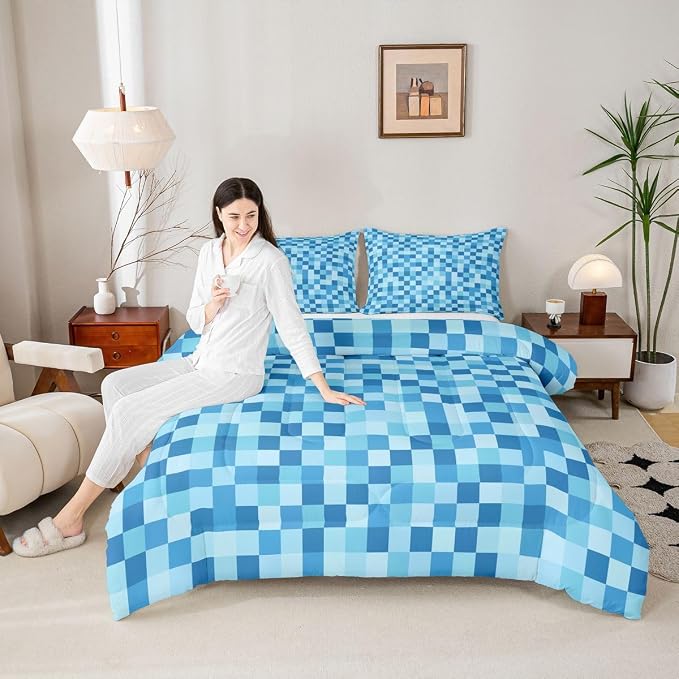 Manfei Pixelated Miners Theme Bedding Set King Size,Geometric Check Video Games Comforter Set with 2 Pillowcases,Gamepad Camo Grid Bed Quilt,Blue Quilt Sets Home Decor,Women Men Birthday Gift