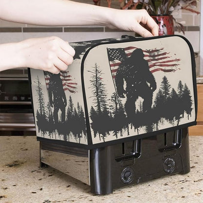 4 Slice Flag USA Bigfoot Toaster Cover Waterproof Dust Fingerprint Bread Machine Cover Washable Kitchen Appliance Protector For Home Kitchen Bakeware Table Decor Women Gifts