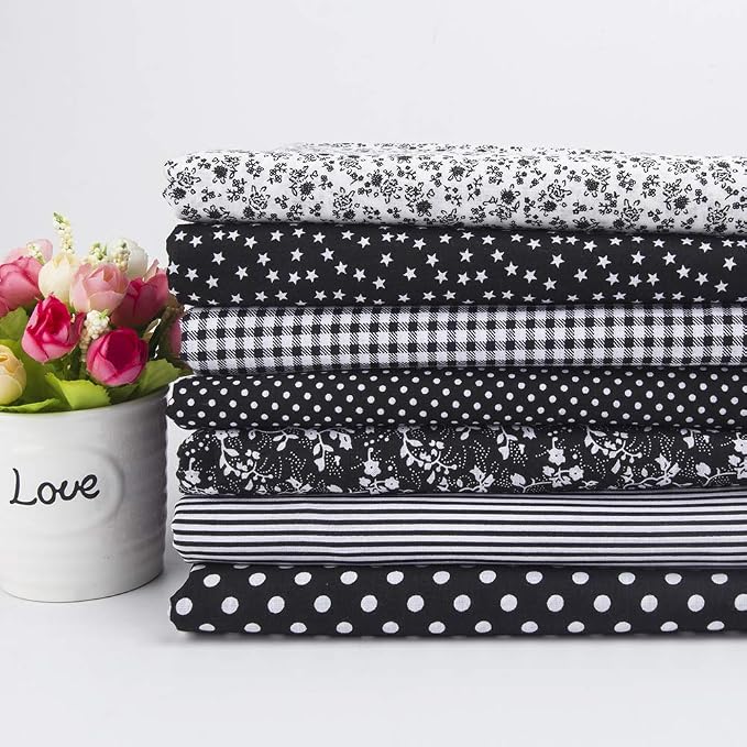 7 pcs 20" x 20" Cotton Fabric DIY Making Supplies Quilting Patchwork Fabric Fat Quarter Bundles DIY for Quilting Cotton Patchwork Cushions (Black, 20" x 20")
