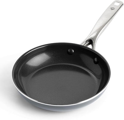 Blue Diamond 8" Nonstick Frying Pan Skillet, Ceramic Diamond Infused PFAS-Free, Dishwasher & Oven Safe, Stay Cool Handle, Durable Non Toxic Metal Utensil Safe, Egg & Omelet Pan, Gray