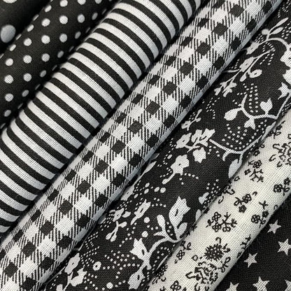7PCS Different Patterns Printed Cotton Fabric Squares 50 cm x 50 cm Handmade Craft Cloths Bundle for Sewing Patchwork, Quilting, DIY Scrapbooking Tissue (Black)