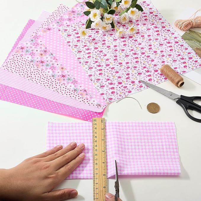 7Pcs Pink Printed Squares Fabric Patchwork Soft Cotton Square Fabrics Flower Polka Dot Stripe Print Vintage Cloth Bundle for Sewing Making Clothing Dress Decor Scrapbooking DIY Craft Supply