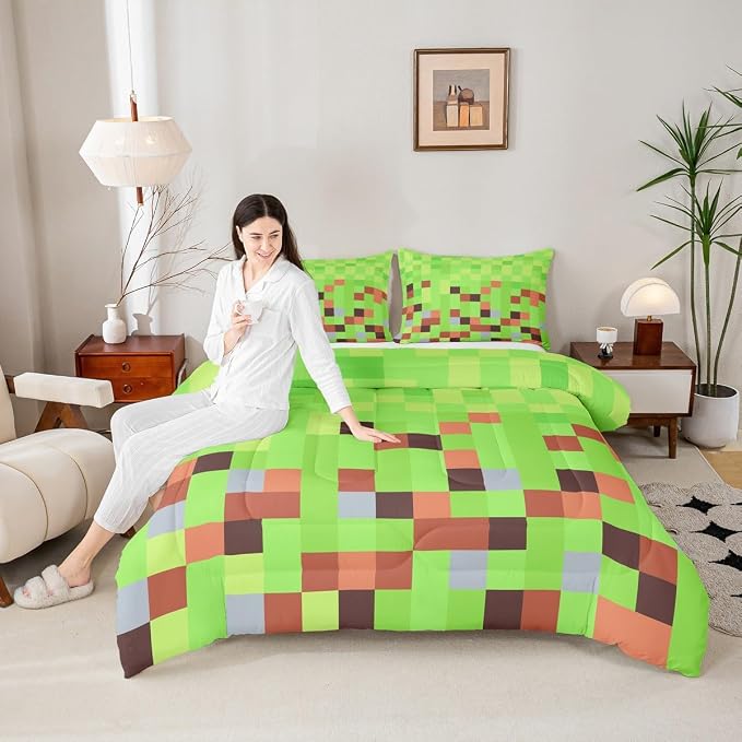 Manfei Pixelated Blocks Bed Comforter Set Queen Size,Gamepad Miners Video Games Super Soft Microfiber Bedding Set for Boys Adults Teens,Geometric Green Camouflage Grid Comforter Set,2 Pillowcases