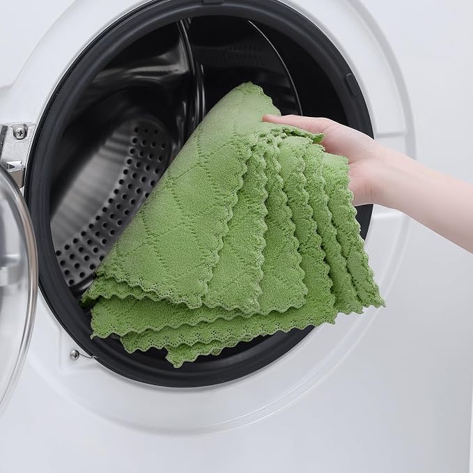 Homaxy 18 Pack Kitchen Cloths Dish Towels (7" x 9", Grass Green), Super Soft and Absorbent Coral Velvet Dishcloths, Fast Drying No Lint Microfiber Cleaning Cloth