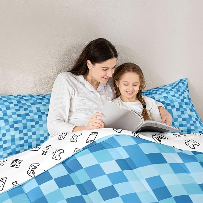 Manfei Pixelated Miners Theme Comforter Set Queen Size,Geometric Check Video Games Duvet Insert Adults Bedroom Decor,Gamepad Camo Grid Bedding Set,Blue Ultra Soft Microfiber Inner Fill 3Pcs Bedding