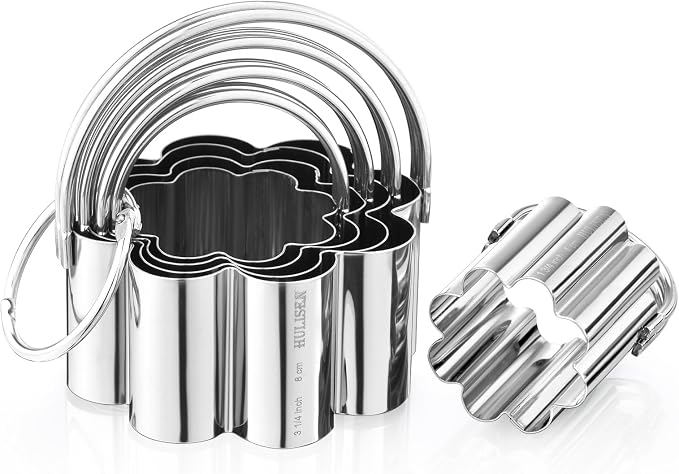 HULISEN Flower Cookie Cutter Set (5 Pieces/Set), Stainless Steel Scalloped Edge Biscuit Cutter with Handle, Professional Baking Tools Set, Gift Packaging (Plum Blossom)