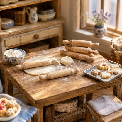 LUOZZY 15Pcs Miniature Wooden Rolling Pin Set - 2 Inch Craft Rolling Pin Models, Mini Baking Tool for DIY Scenes and Decorative Displays