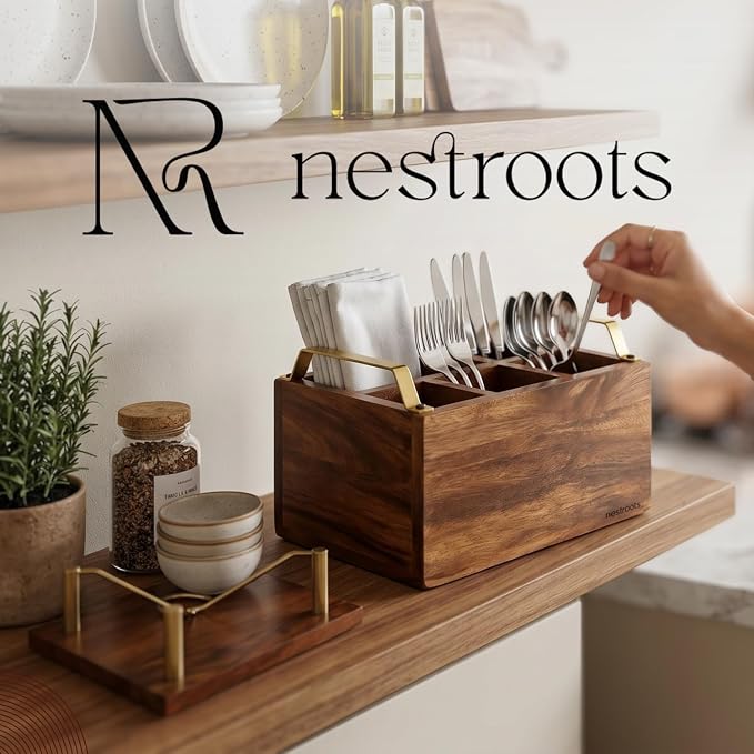 nestroots INSEPARABLES TEAK WOOD SPOON STAND - GOLD