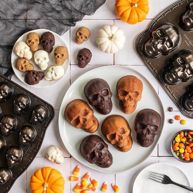 Nordic Ware Skull Bite Cakelet, 2.5 Cups, Bronze