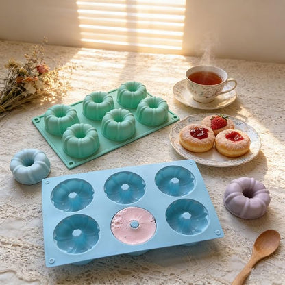 3-Piece Mini Baking Cake Pan Set, Nonstick Silicone Fluted Baking Molds for Cakes & Muffins (Set of 3 Colors)