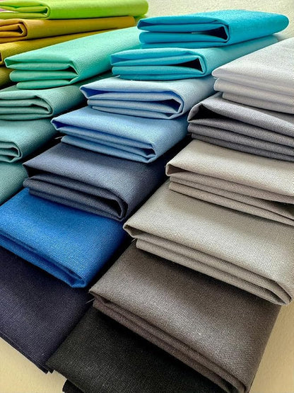 Solid Color Cotton Fabric Bundle – 50 Pre-Cut Squares (20×20 cm / 8×8 inch), 100% Cotton, 120 GSM, Made in Türkiye