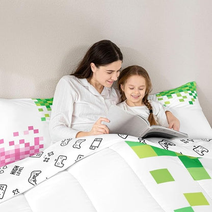 Manfei Pixelated Style Comforter Set Queen Size,Gamepad Miners Video Games Duvet Insert Adults Bedroom Decor,Miners Lattice Bedding Set,Pink Green Ultra Soft Microfiber Inner Fill 3Pcs Bedding