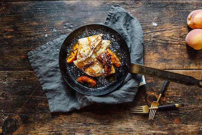 Matfer Bourgeat Black Carbon Steel Crêpe Pan, 7 5/8"
