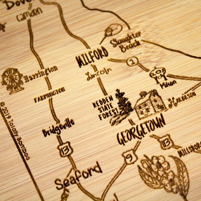 Totally Bamboo A Slice of Life Delaware State Serving and Cutting Board, 11" x 8.75"