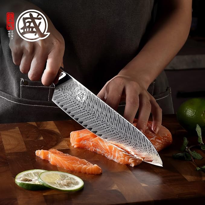 MITSUMOTO SAKARI 8.5-Inch Japanese Santoku Knife, VG-10 Damascus Steel | Wide Santoku blade for slicing, dicing and mincing, 67-layer VG-10 Damascus steel, maple wood handle, sandalwood box