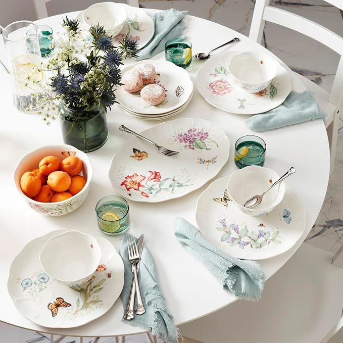 Lenox Silverware Set, Butterfly Meadow II Mirror 65-Piece Flatware Set, Service For 12, 18/10 Stainless Steel, Dishwasher Safe, Cutlery Sets, Utensils Sets, Knives Spoons & Forks (Silver, 65 Pieces)