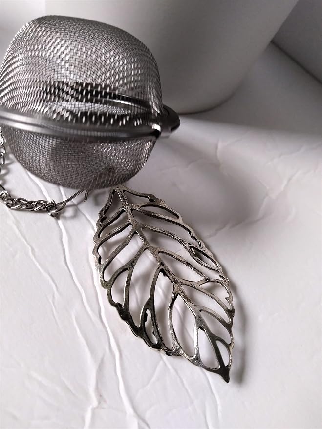 Leaf Shaped Tea Infuser Ball for Brewing Loose Herbal Teas