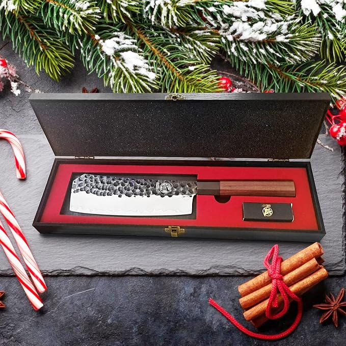 MITSUMOTO SAKARI 7-Inch Japanese Boning Knife, 9Cr18MoV Steel | Narrow pointed blade for deboning and trimming, 3-layer 9Cr18MoV steel, rosewood handle, sandalwood box