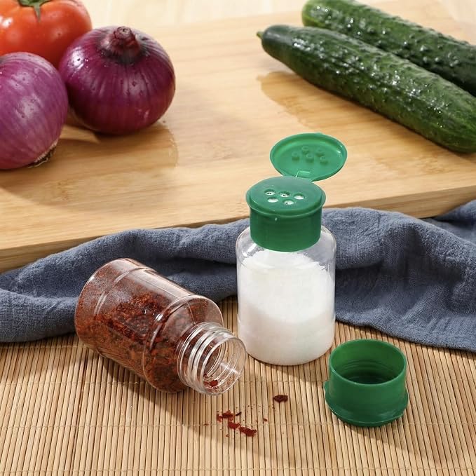 Amyhill 100 Pcs Plastic Spice Bottles Spice Jars with Green Cap Seasoning Jars Shaker 2 Oz/ 60ml Clear Bottle Containers with Shaker Lids for Storing for Spices, Herbs, Powders, Glitters Supplies