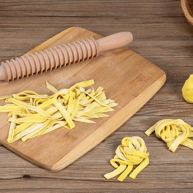 Beech Wood 7mm Fettuccine Pasta Cutter Noodle Lattice Roller Docker Dough Cutter Wooden Rolling Pin Spaghetti Pasta Maker Beechwood Noodle Cutter Rolling Pin Kitchen Cooking Tools