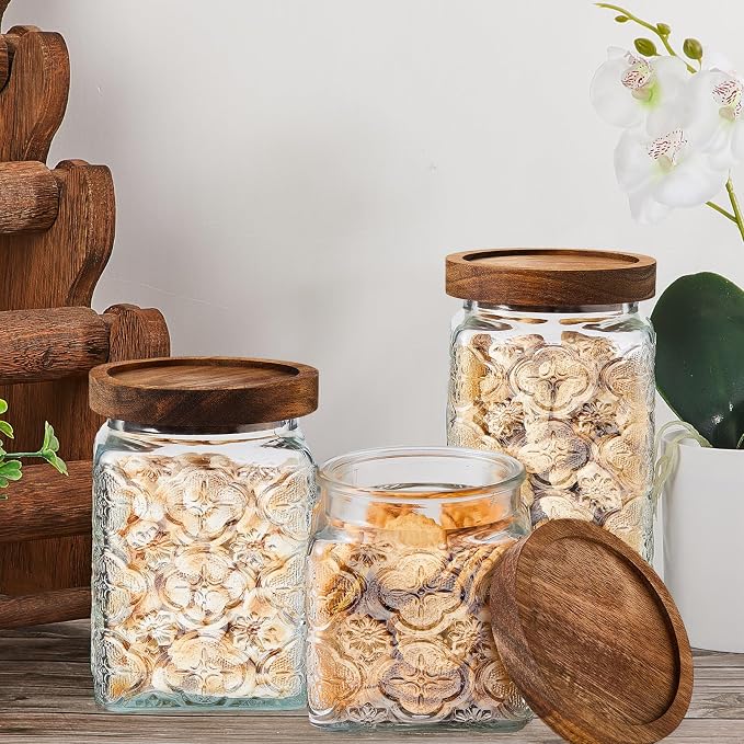 Gerrii Clear Begonia Square 5 Pcs Vintage Glass Food Storage Containers 17/24/34 oz Glass Jar with Lid Airtight Candy Food Canisters for Kitchen Counter Pantry Coffee Beans