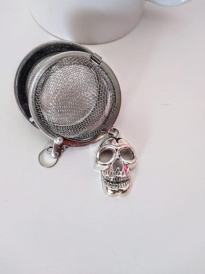 Skull Tea Infuser Strainer Ball - Spooky Home Decor, Goth Themed Decorations