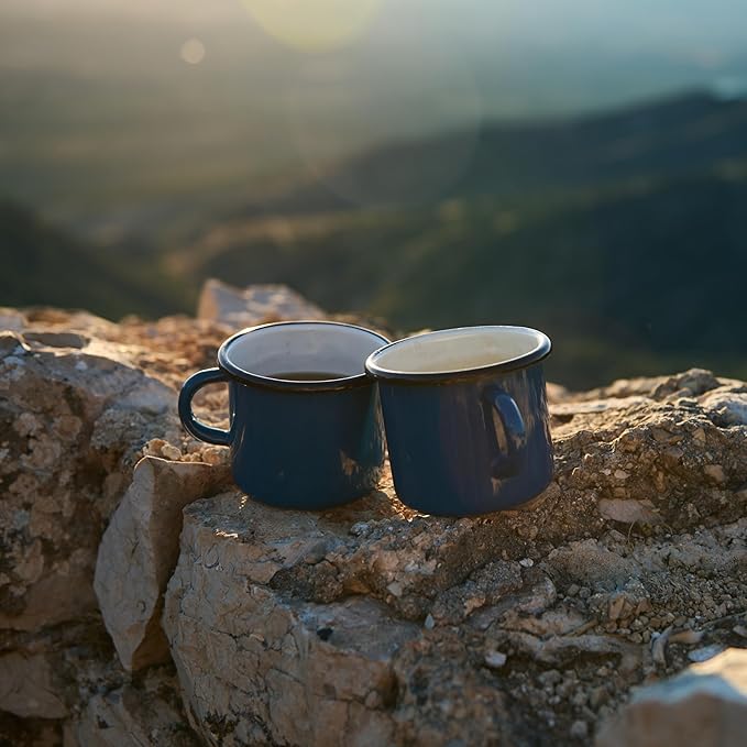 Mt. Comfort Coffee El Salvador Medium Roast, 2.5lb - Flavor Notes of Honey, Tangerine, & Chocolate - Sourced From Local, El Salvadorian Coffee Farms - Roasted Whole Bean