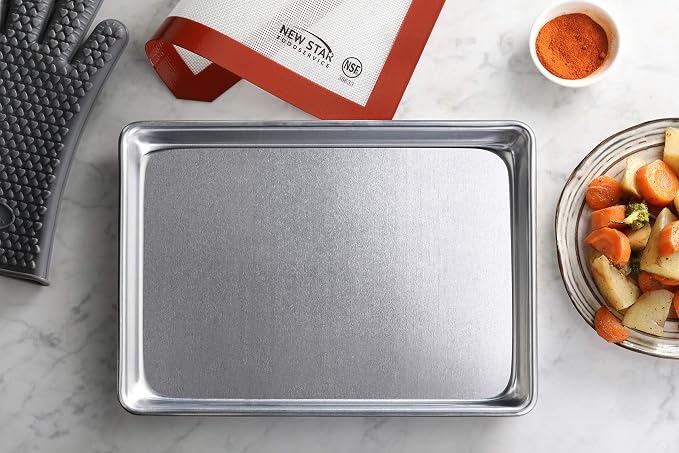 New Star Foodservice Commercial-Grade 18-Gauge Aluminum Sheet Pan/Bun Pan, Quarter Size, 9 x 13 x 1 inch