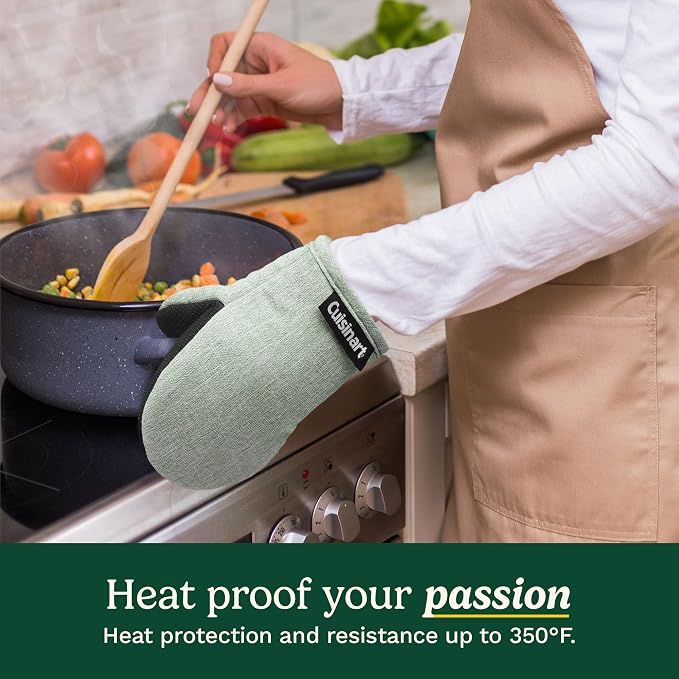 Cuisinart Mini Oven Mitts – 5.5” x 7” Heat-Resistant Kitchen Mitts for Oven with Non-Slip Neoprene Palm, Cotton Filling, and Fabric Loop – Durable Oven Mitt Set for Cooking & Baking (Chambray)