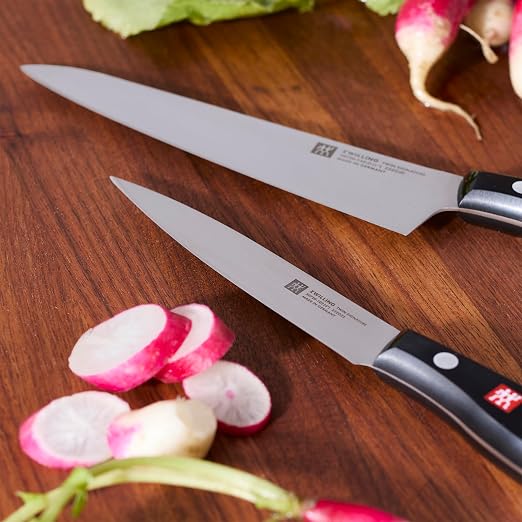 ZWILLING Twin Signature 2-Piece Razor-Sharp German Knife Set, Made in Company-Owned German Factory with Special Formula Steel perfected for almost 300 Years, Dishwasher Safe